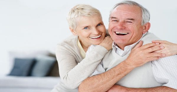 chiropractic care el paso, tx. elderly couple laughing