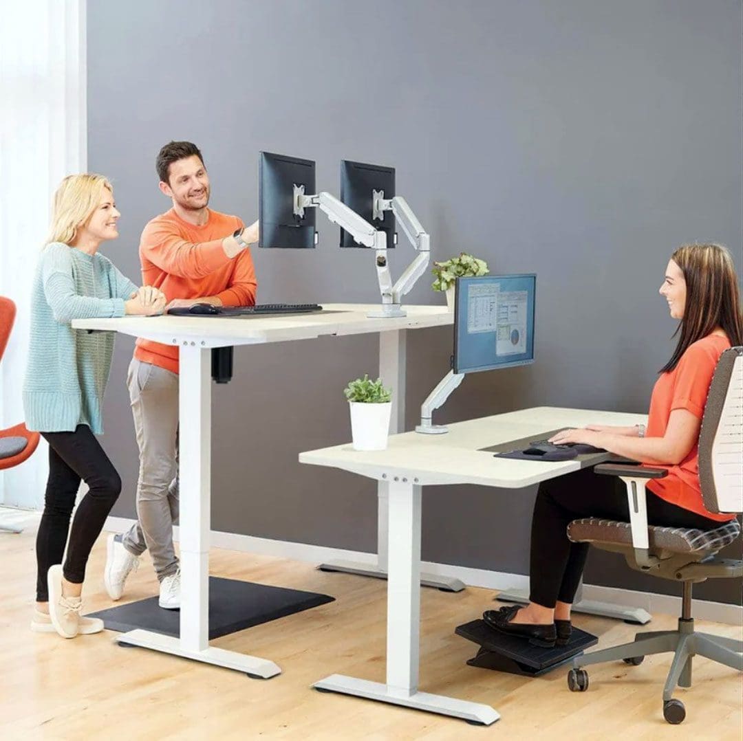 Reduce Back Pain and Get More Energy with Stand Desks