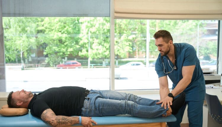 Comprender la tensión después de posturas incómodas y su alivio