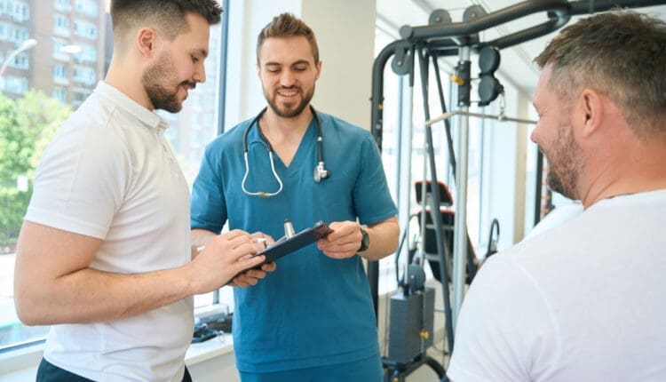 Truck Crash Spinal Trauma: Expert Insights on Recovery